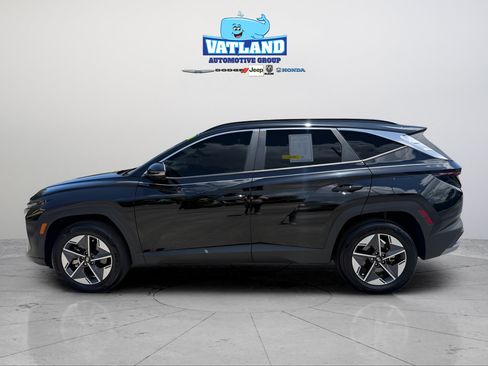 Used 2025 Hyundai Tucson SEL AWD/4WD image 3