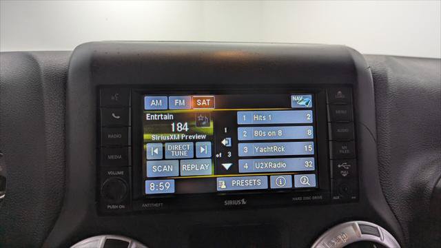 Used 2016 Jeep Wrangler Unlimited Rubicon AWD/4WD image 26