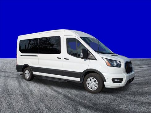 Certified 2025 Ford Transit 350 XLT image 2