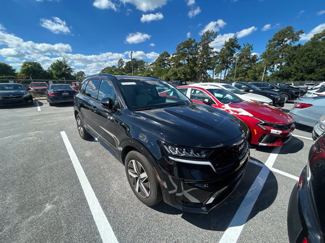 Certified 2023 Kia Sorento EX w/ Panoramic Sunroof Package FWD image 1