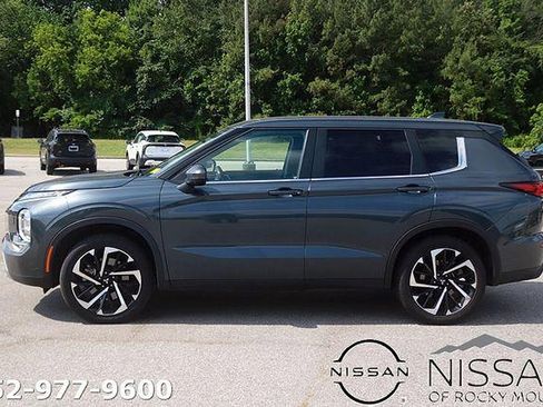 Used 2024 Mitsubishi Outlander AWD image 4