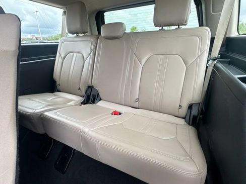 Used 2024 Ford Expedition Max Limited AWD/4WD image 15