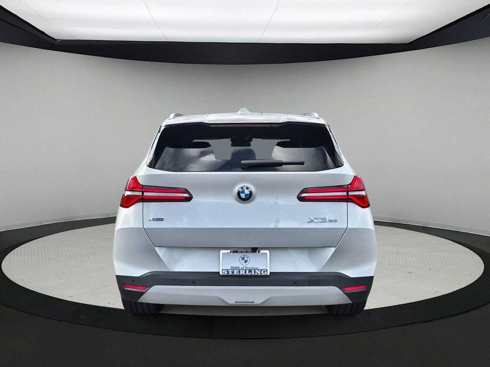 Used 2026 BMW X3 xDrive30i w/ Premium Package AWD/4WD image 7