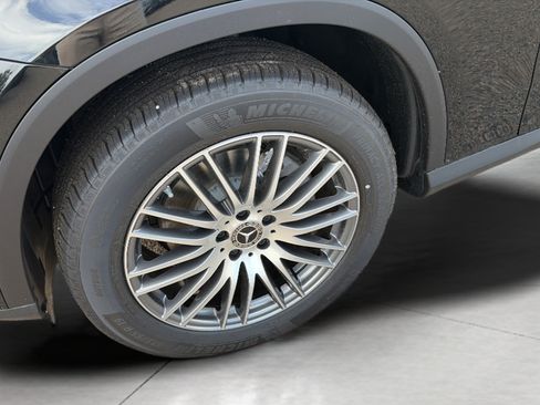 New 2026 Mercedes-Benz GLC 300 4MATIC image 9