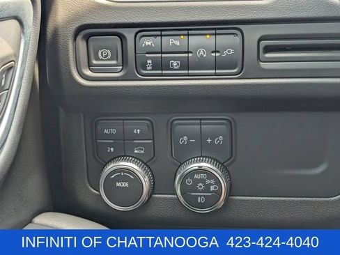 Used 2022 GMC Yukon SLT w/ SLT Premium Package AWD/4WD image 29