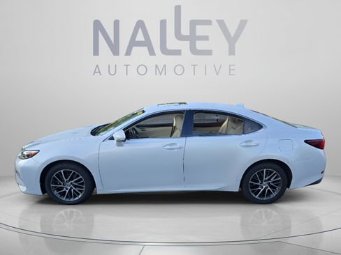 Used 2016 Lexus ES 350 w/ Luxury Package w/Wood Trim FWD image 2