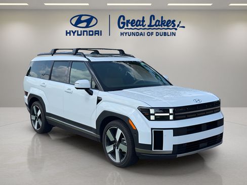 Used 2025 Hyundai Santa Fe Limited AWD/4WD image 7