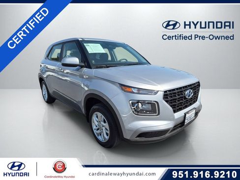 Used 2026 Hyundai Venue SE FWD image 1