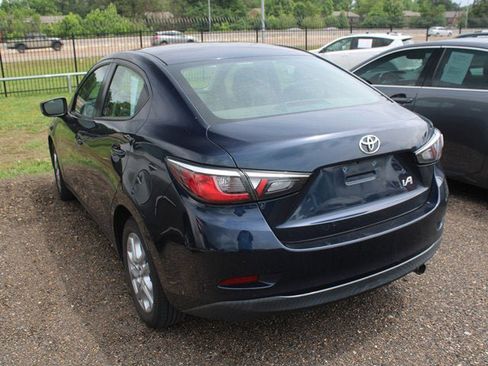 Used 2018 Toyota Yaris iA FWD image 6