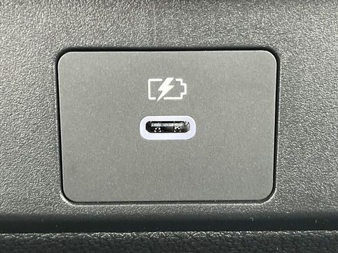 New 2026 Nissan Sentra SV w/ Floor Mat Package FWD image 31