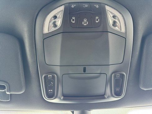 New 2026 Chrysler Pacifica Limited w/ S Appearance Package image 26