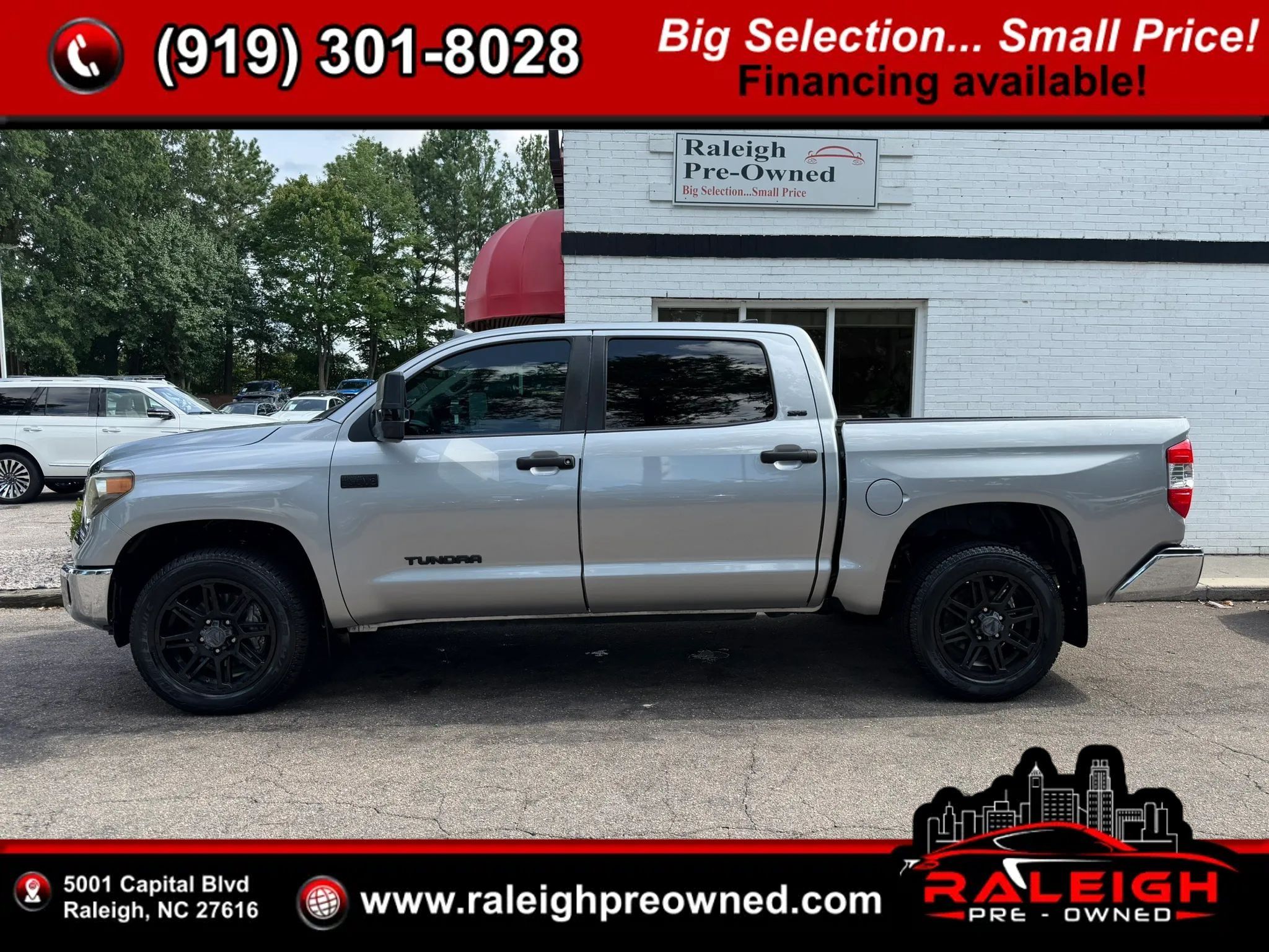Used 2020 Toyota Tundra SR5 w/ SR5 Upgrade Package AWD/4WD image 1