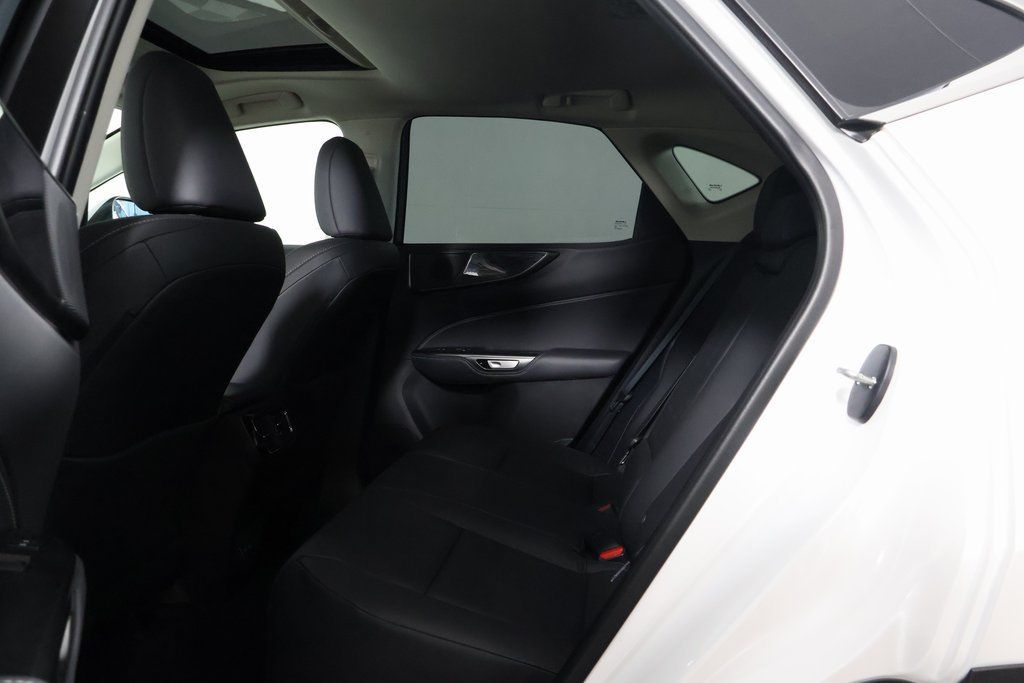 Certified 2025 Lexus NX 250 FWD w/ Accessory Package (Z2) image 11