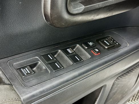 Used 2014 Honda Ridgeline Sport image 15