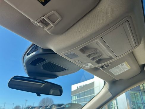 Certified 2020 Ford Escape SEL image 21