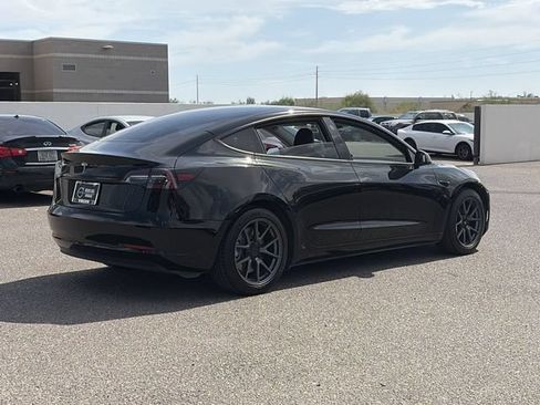 Used 2022 Tesla Model 3 RWD image 6