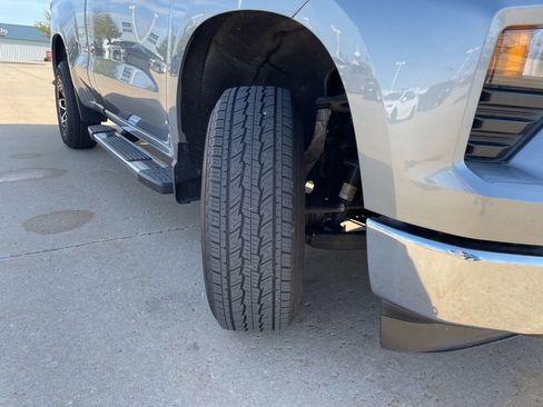 Used 2024 Chevrolet Silverado 1500 W/T w/ WT Value Package AWD/4WD image 18