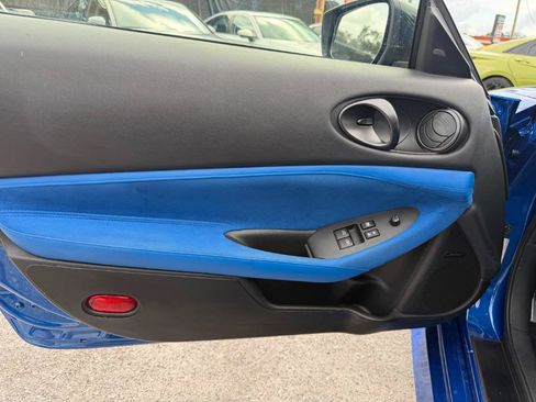 Used 2024 Nissan Z Performance w/ Floor Mat Package RWD image 13