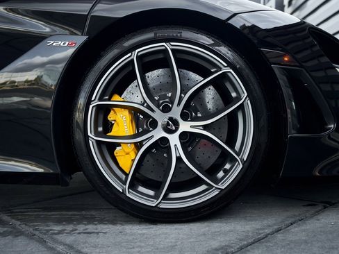 Used 2021 McLaren 720S image 30