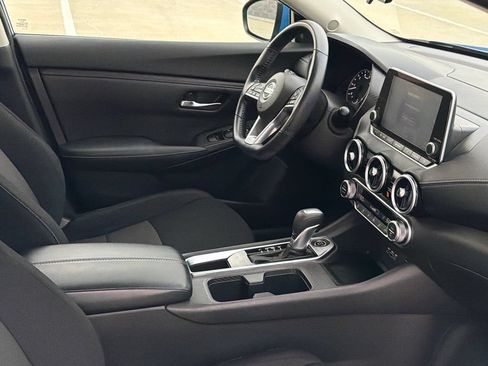 Used 2020 Nissan Sentra SV w/ Trunk Package FWD image 8