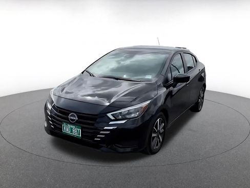 Used 2025 Nissan Versa SV FWD image 7