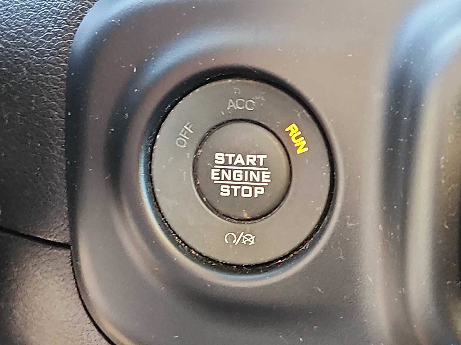 Used 2023 Jeep Wrangler Unlimited w/ Cold Weather Group AWD/4WD image 22