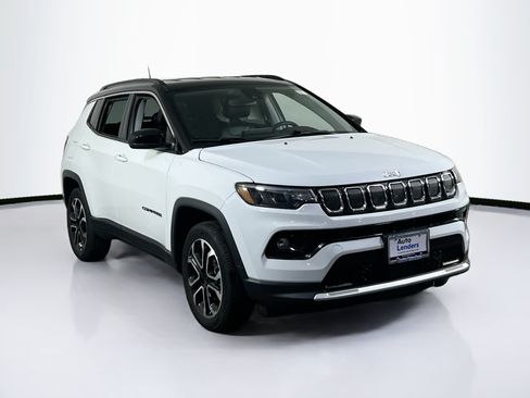 Used 2022 Jeep Compass Limited AWD/4WD image 3
