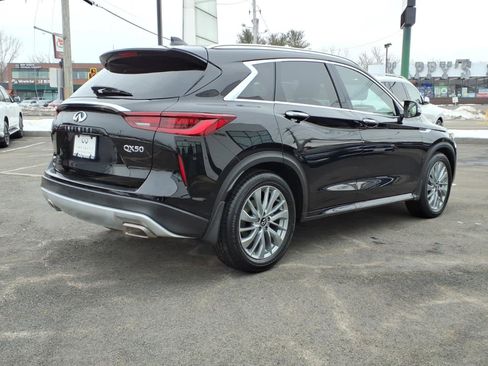 Certified 2023 INFINITI QX50 Luxe image 4