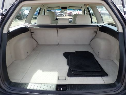 Used 2009 Subaru Outback 2.5i Special Edition AWD/4WD image 8