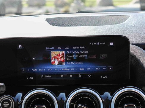 Used 2022 Mercedes-Benz GLA 250 image 14