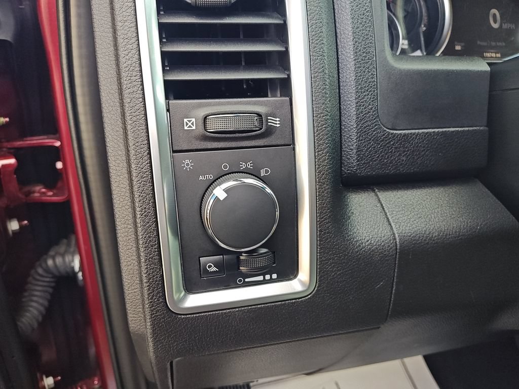 Used 2021 RAM 1500 Warlock w/ Luxury Group AWD/4WD image 30