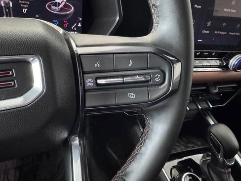 Certified 2025 GMC Canyon AT4 image 15