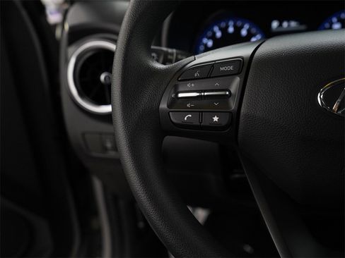 Used 2023 Hyundai Kona SEL image 20