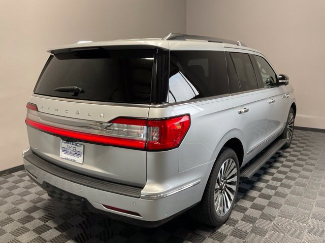 Used 2019 Lincoln Navigator Reserve AWD/4WD image 8
