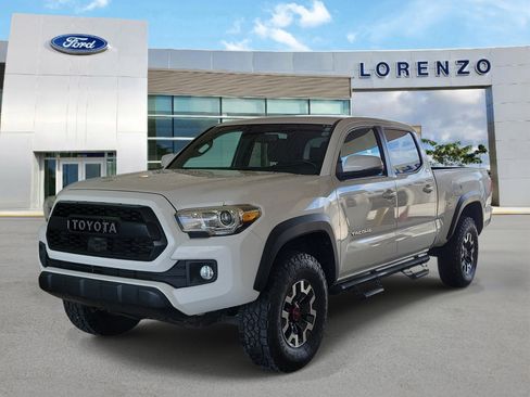 Used 2019 Toyota Tacoma TRD Off-Road AWD/4WD image 1