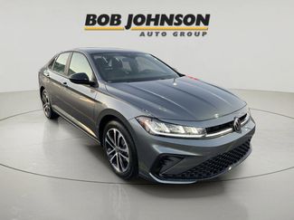 New 2025 Volkswagen Jetta Sport video 1