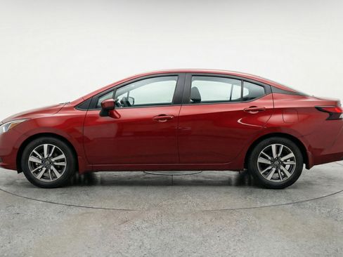 Used 2025 Nissan Versa SV FWD image 5