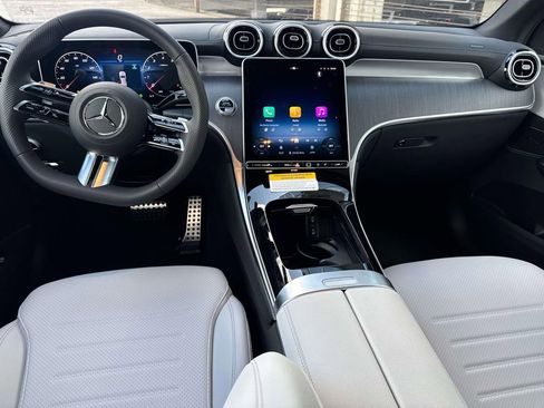 New 2026 Mercedes-Benz GLC 300 image 7