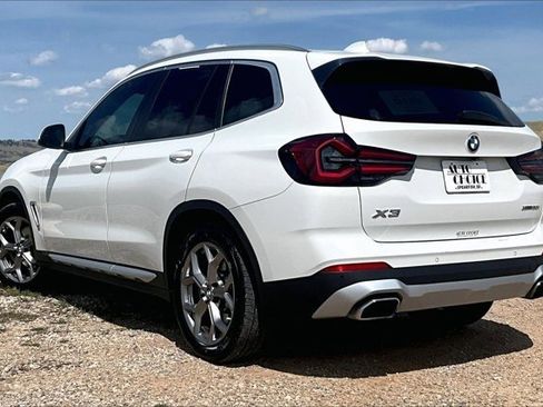Used 2022 BMW X3 xDrive30i w/ Premium Package AWD/4WD image 4