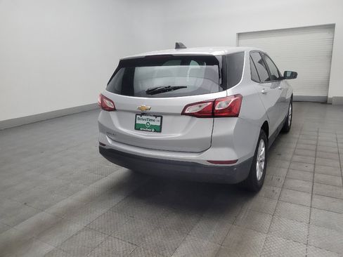 Used 2021 Chevrolet Equinox LS FWD image 9