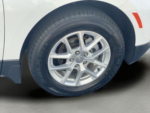 Used 2024 Chevrolet Equinox LT w/ LPO, Floor Liner Package AWD/4WD image 34