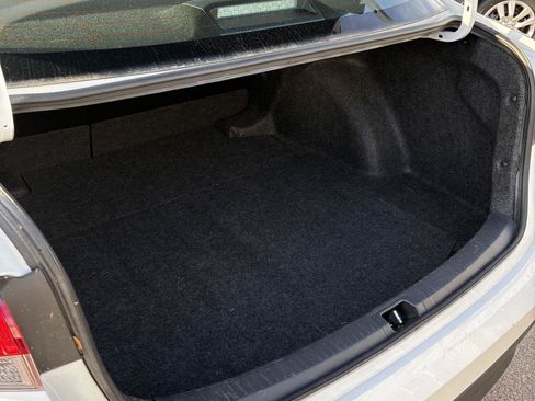 Used 2025 Toyota Corolla LE image 17