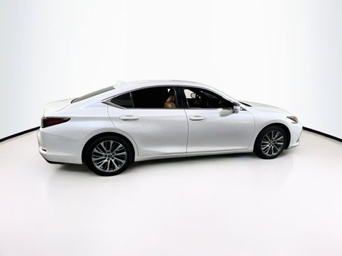 Used 2020 Lexus ES 350 w/ Premium Package FWD image 4