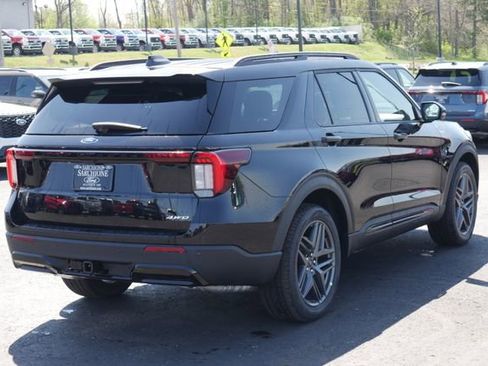 New 2026 Ford Explorer ST-Line AWD/4WD image 14
