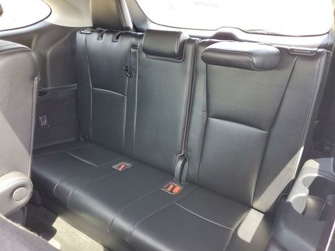 Used 2022 Toyota Highlander Platinum AWD/4WD image 14