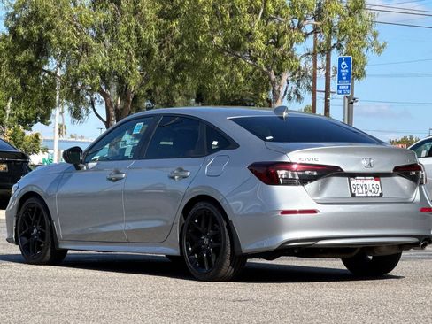 Certified 2025 Honda Civic Sport image 6