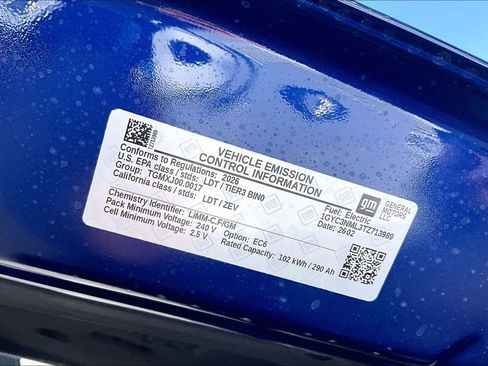 New 2026 Cadillac Vistiq Sport image 18