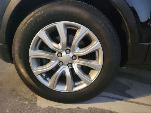 Used 2017 Land Rover Range Rover Evoque SE image 19