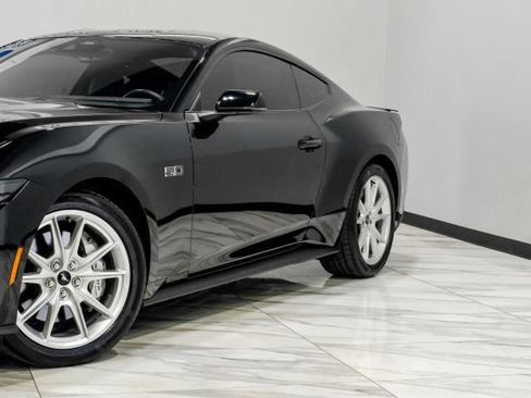 Used 2024 Ford Mustang GT Premium RWD image 7