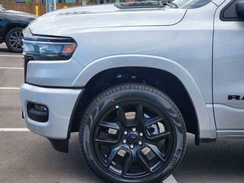 New 2026 RAM 1500 Laramie AWD/4WD image 9
